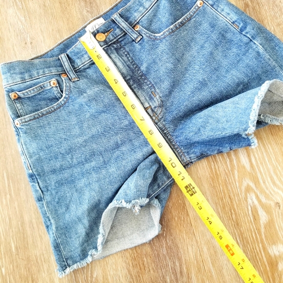 J Crew Women's High Rise High Waist Denim Blue Jean Shorts Zip-up sz 26 EUC - Picture 7 of 16